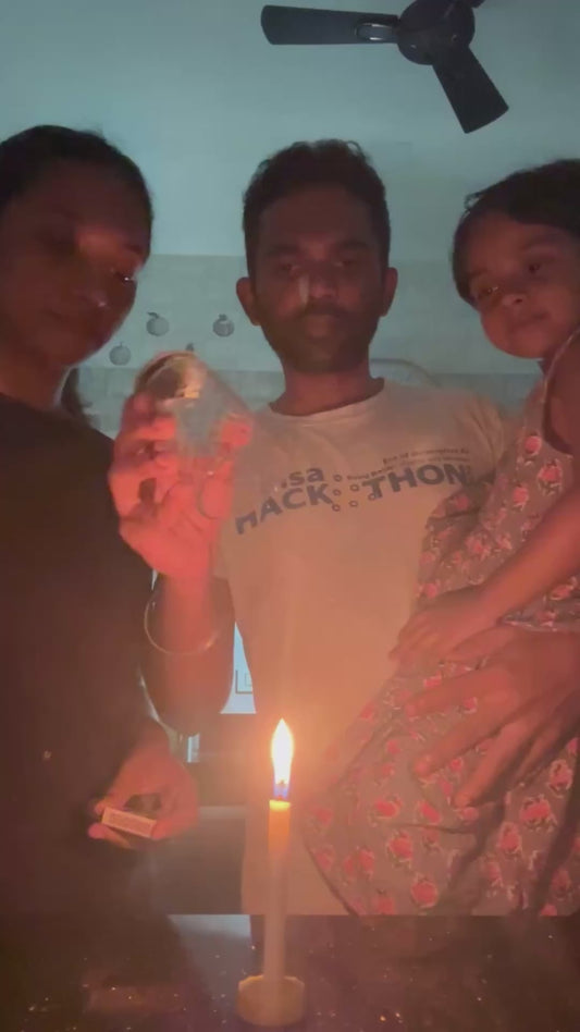 Parents Amaze Their Daughter With a Simple Candle Trick
