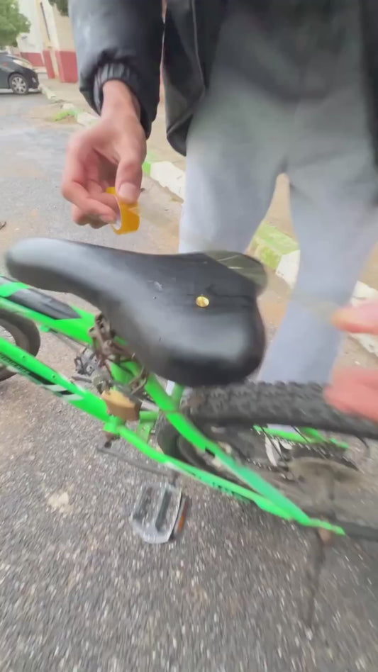 Nail On Seat Prank on Bicycle Thief