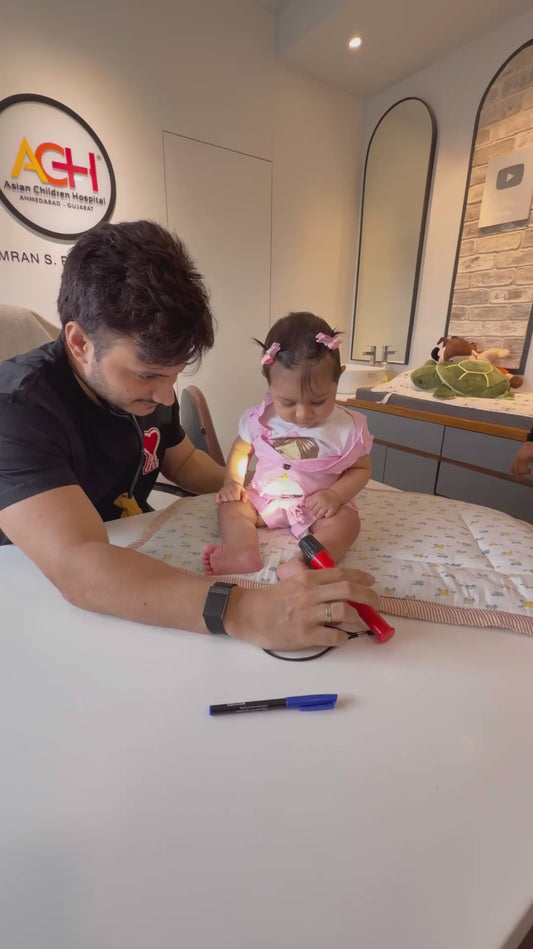 Baby Receives a Vaccination From an Incredibly Gentle Doctor