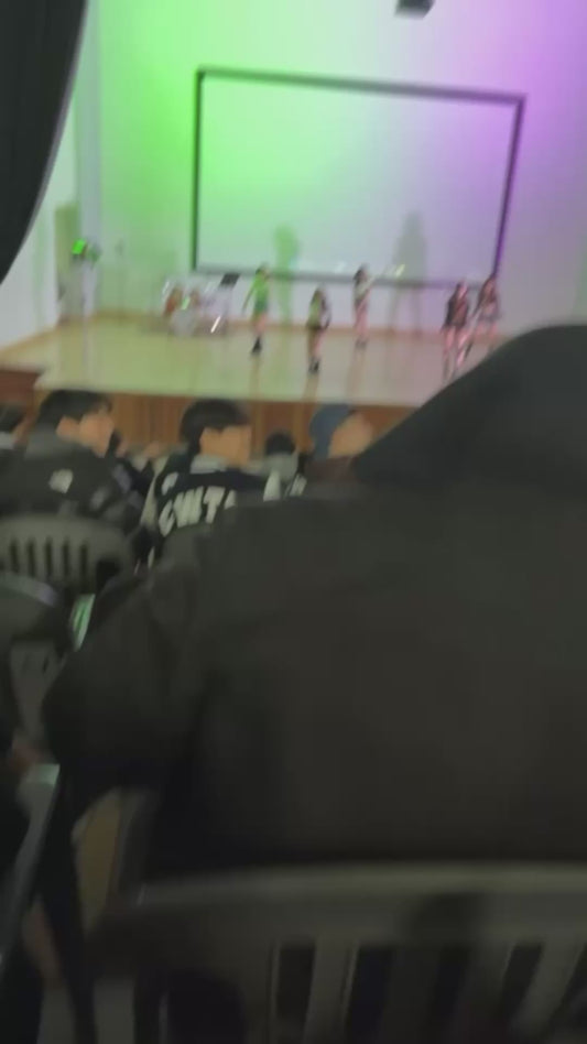 Guy Makes Entire Audience Laugh with Silly Dance