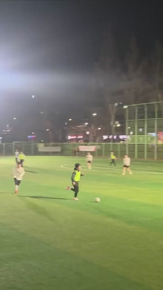 Football Player Pulls Off Impressive Rainbow Flick