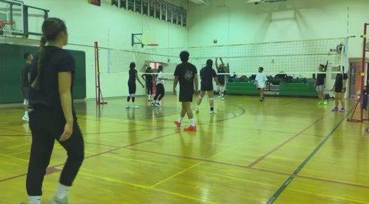 Insane Play in a Volleyball Match